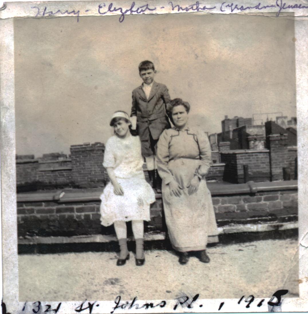 Mary, Elizabeth and Harry, 1915